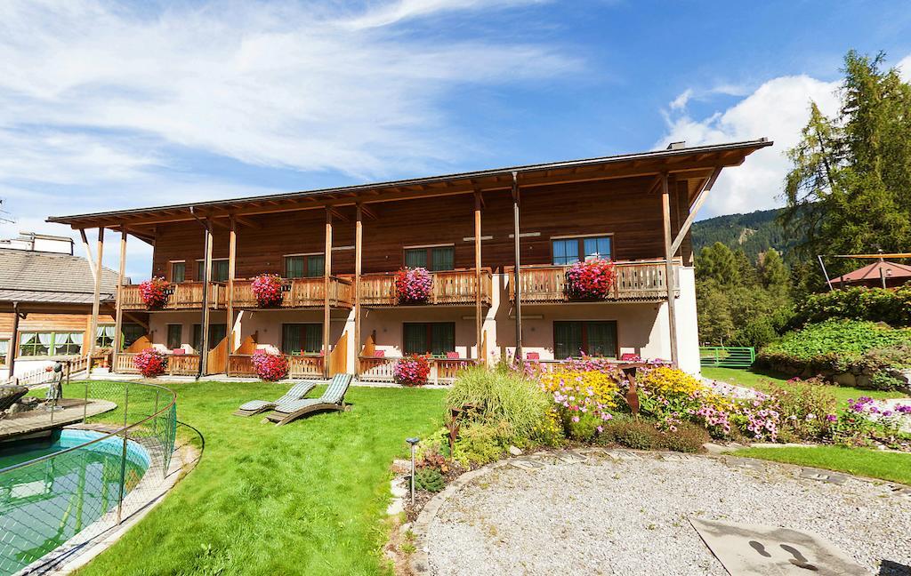 Hotel Gratschwirt Доббиако Экстерьер фото